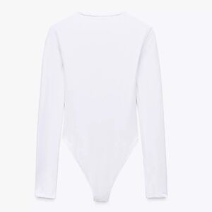 Zara White Long Sleeve Bodysuit